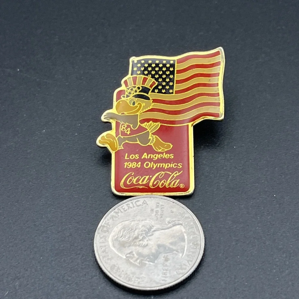 Vintage‎ 1984 Los Angeles Olympics Coca Cola Sam Eagle American Flag Lapel Pin